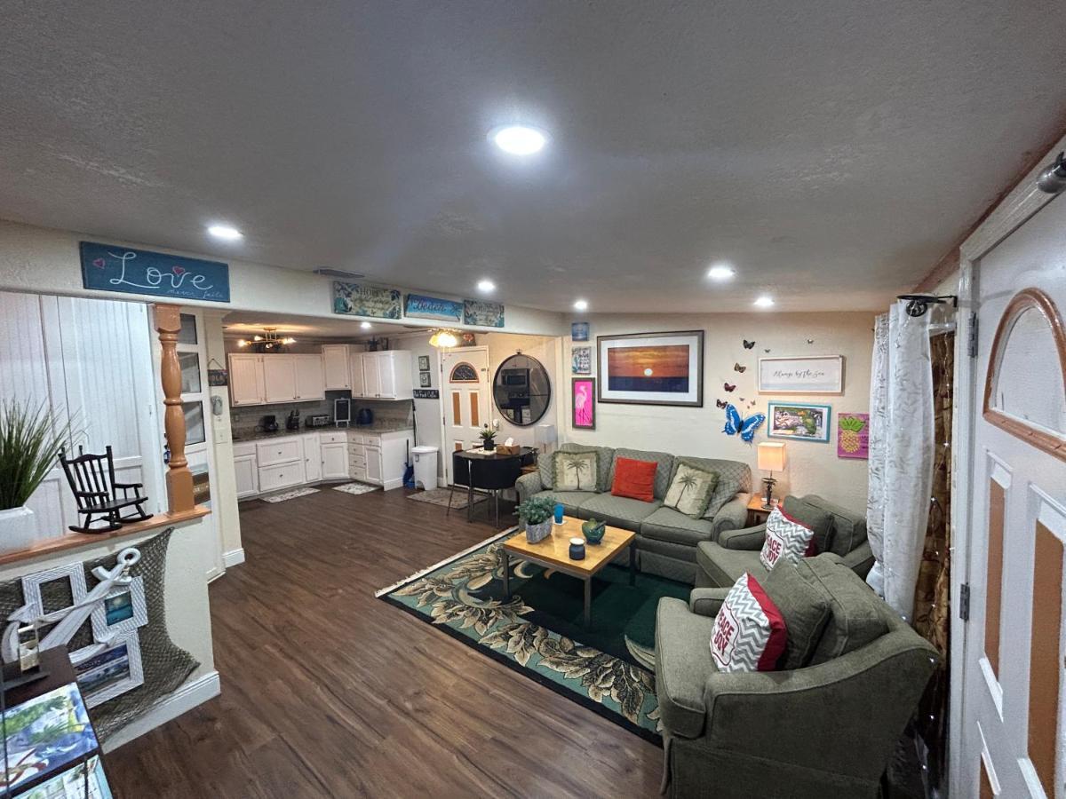 Bonne Nuit Weeki Wachee Villa Екстериор снимка